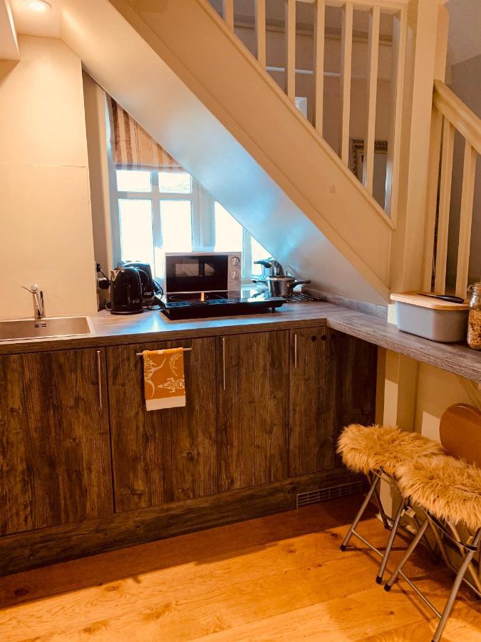 Bootmenders B&B Petersfield Buitenkant foto