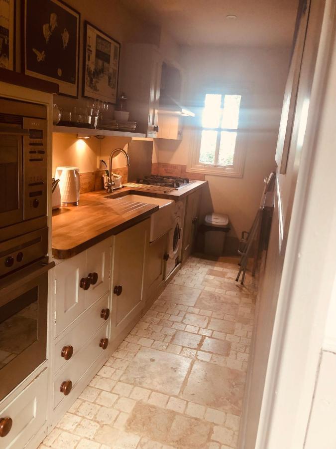 Bootmenders B&B Petersfield Buitenkant foto
