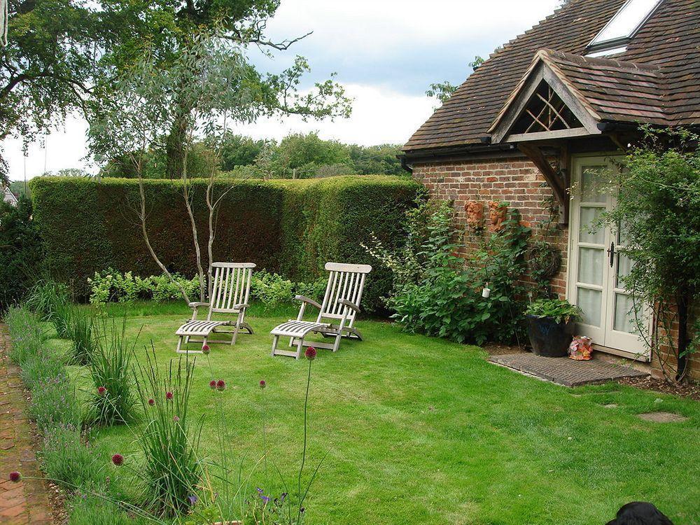 Bootmenders B&B Petersfield Buitenkant foto